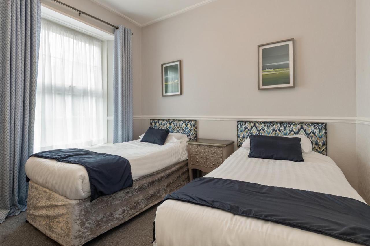 Hotel Plas Hyfryd Narberth Buitenkant foto