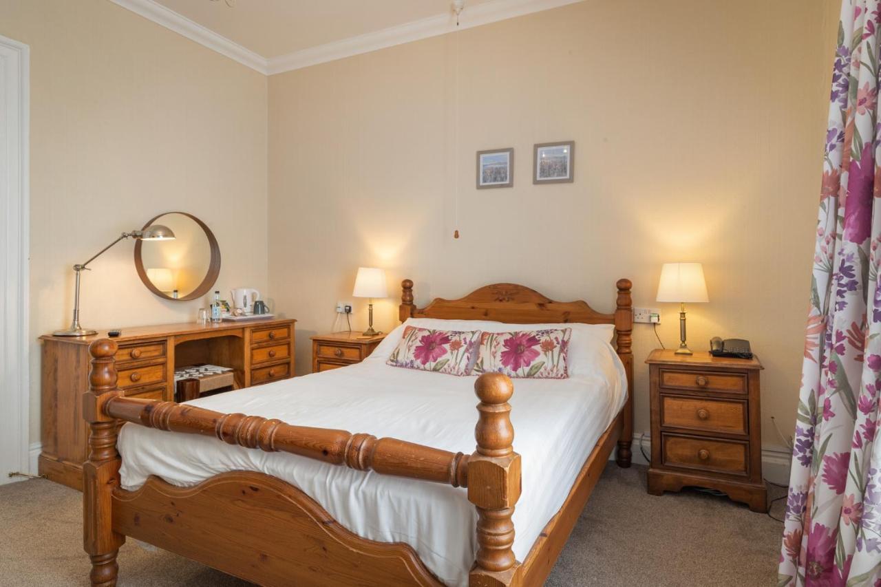 Hotel Plas Hyfryd Narberth Buitenkant foto
