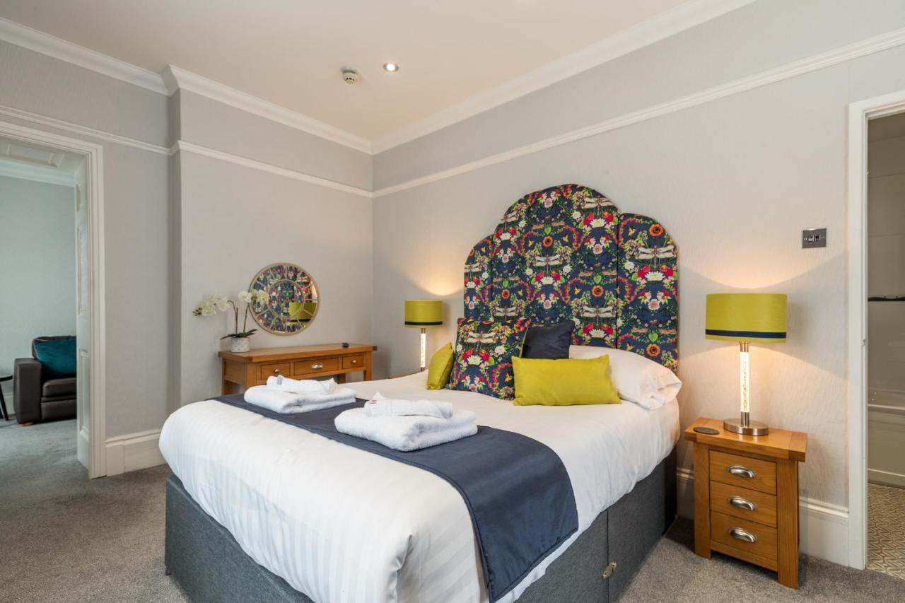 Hotel Plas Hyfryd Narberth Buitenkant foto