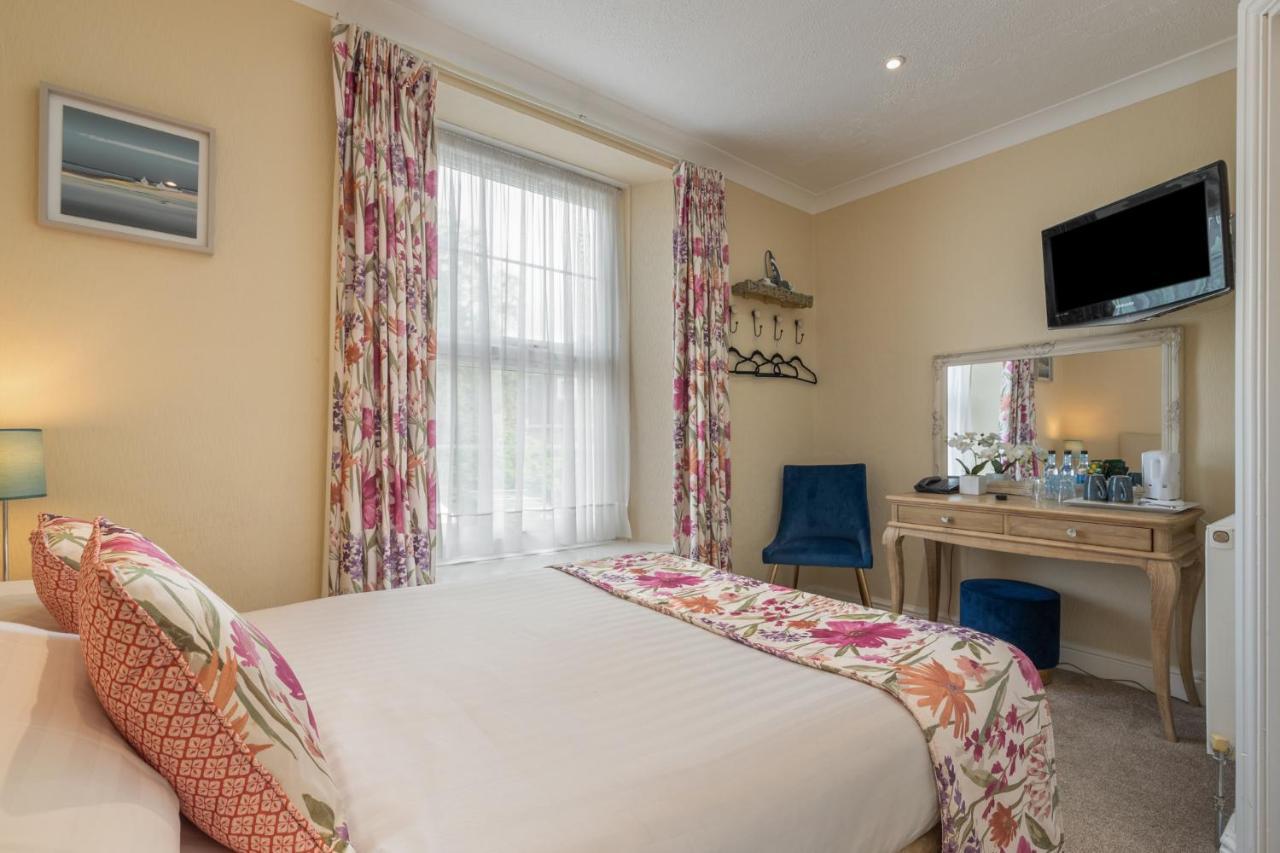 Hotel Plas Hyfryd Narberth Buitenkant foto