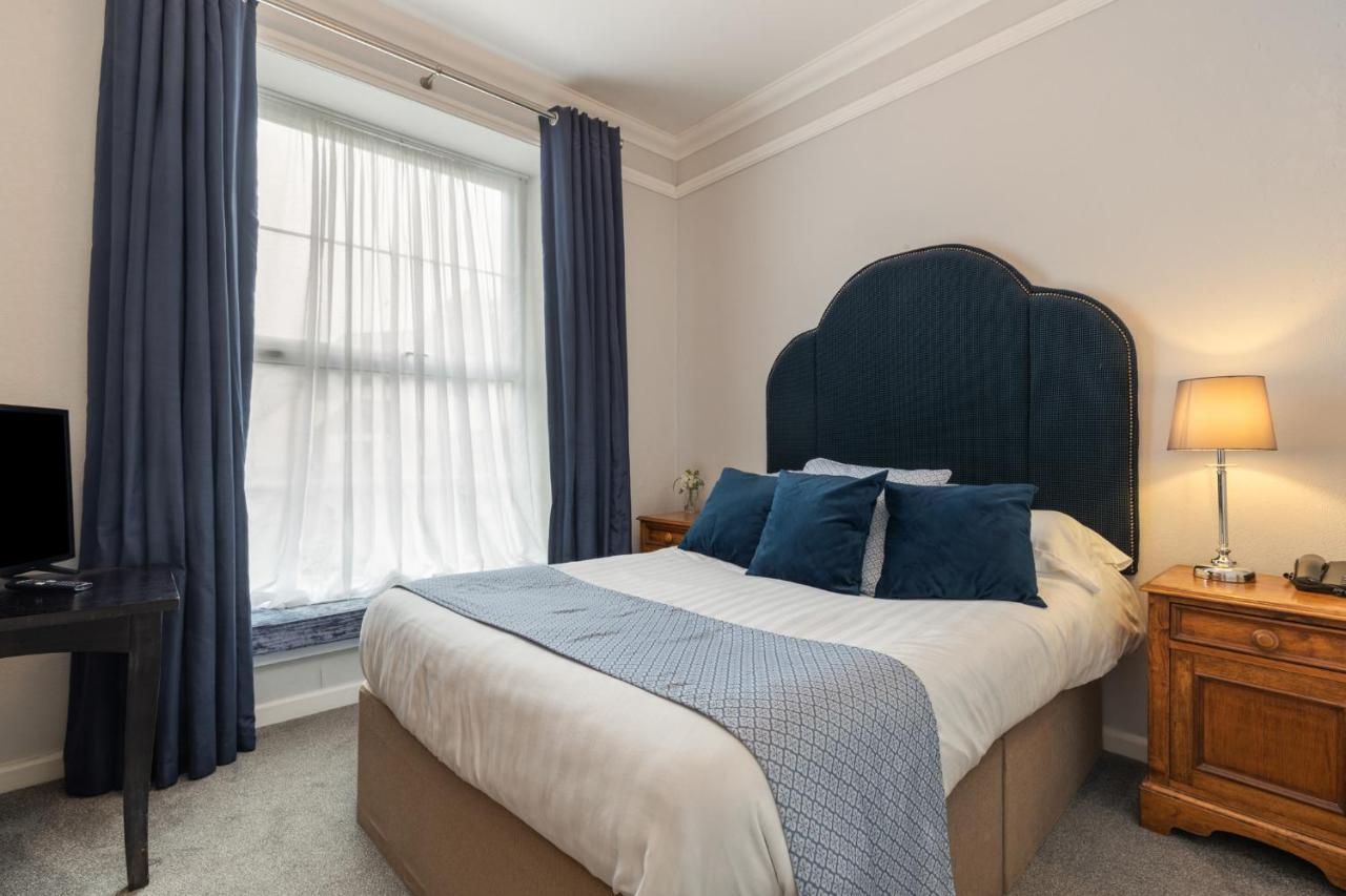 Hotel Plas Hyfryd Narberth Buitenkant foto